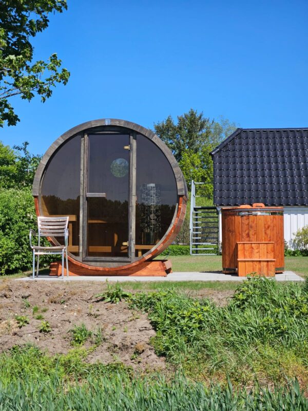 Maža apvali sauna + šalto vandens kubilas